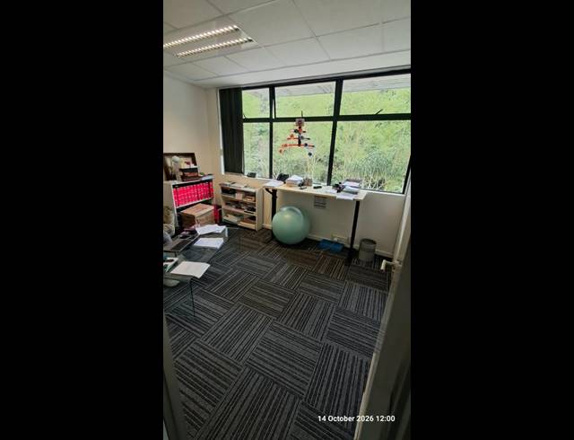OFFICE PROPERTY TO RENT IN CASCADES